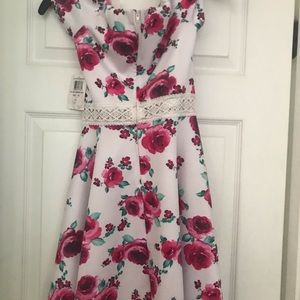 NWT B. Darlin dress size 1/2